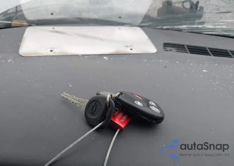 2001 Chevrolet Impala z USA, uszkodzony, nr VIN 2G1WF52K419376785